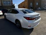 Lexus ES 300h 2017 года за 17 500 000 тг. в Караганда – фото 4