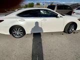 Lexus ES 300h 2017 года за 17 500 000 тг. в Караганда – фото 3