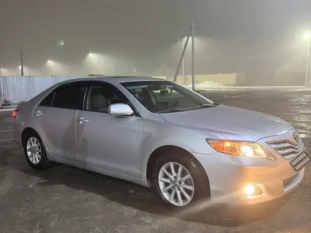 Toyota Camry 2011 года за 6 500 000 тг. в Атырау – фото 3