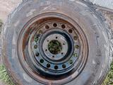 Диск с резиной колёсо за 38 000 тг. в Алматы – фото 5
