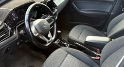 Volkswagen Polo 2022 года за 7 100 000 тг. в Астана – фото 5