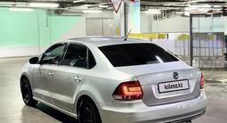 Volkswagen Polo 2016 года за 5 600 000 тг. в Алматы – фото 4