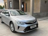 Toyota Camry 2015 годаүшін11 500 000 тг. в Шымкент – фото 2