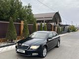 Skoda Superb 2012 года за 3 700 000 тг. в Шымкент