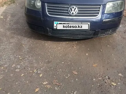 Volkswagen Passat 2002 года за 2 300 000 тг. в Алматы – фото 4