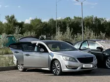 Kia Cadenza, 2012