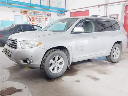 Toyota Highlander 2010 года за 9 200 000 тг. в Тараз