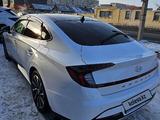 Hyundai Sonata 2022 года за 14 000 000 тг. в Павлодар – фото 2