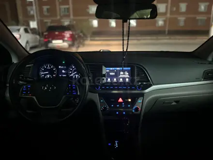 Hyundai Elantra 2017 года за 6 500 000 тг. в Кызылорда – фото 5