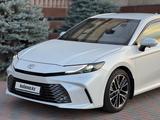 Toyota Camry 2025 года за 19 900 000 тг. в Алматы – фото 2