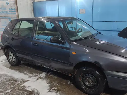 Volkswagen Golf 1993 года за 1 000 000 тг. в Усть-Каменогорск – фото 2