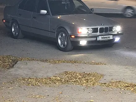 BMW 520 1991 года за 2 700 000 тг. в Тараз – фото 9