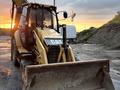 Caterpillar  422E 2015 года за 23 500 000 тг. в Алматы