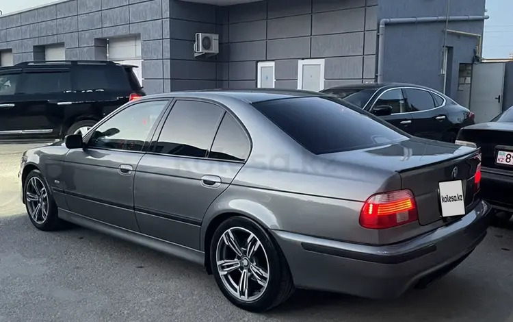 BMW 530 2003 годаүшін4 500 000 тг. в Актау