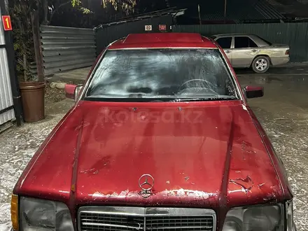 Mercedes-Benz E 230 1990 года за 1 200 000 тг. в Талдыкорган