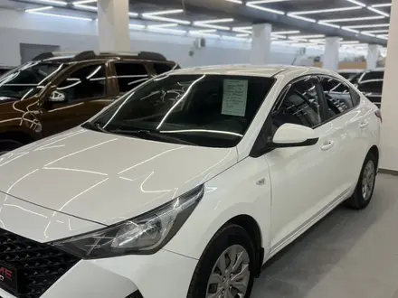 Hyundai Accent 2021 года за 7 100 000 тг. в Караганда – фото 3