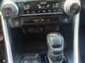 Toyota RAV4 2021 года за 10 800 000 тг. в Атырау – фото 13