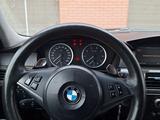 BMW 550 2006 года за 7 000 000 тг. в Атырау – фото 4