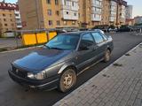 Volkswagen Passat 1989 годаfor750 000 тг. в Астана – фото 2