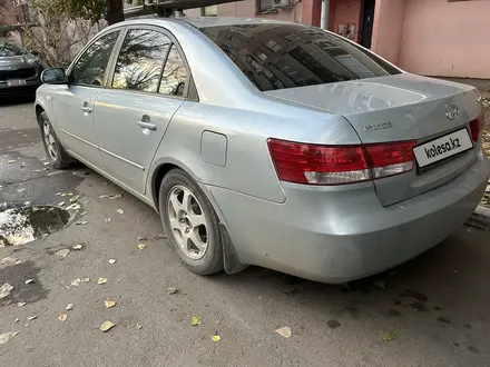 Hyundai Sonata 2007 года за 4 500 000 тг. в Уральск – фото 3