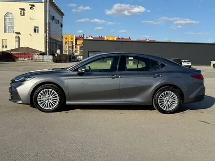 Toyota Camry Elegance 2026 года за 16 690 000 тг. в Актобе – фото 5