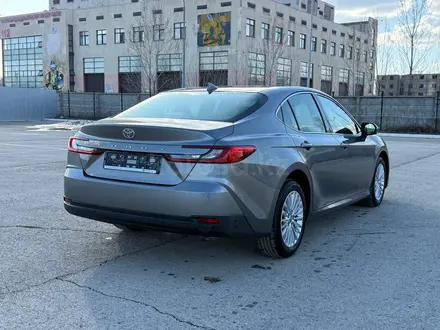 Toyota Camry Elegance 2026 года за 16 690 000 тг. в Актобе – фото 8