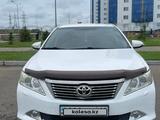 Toyota Camry 2013 годаүшін10 500 000 тг. в Семей – фото 2