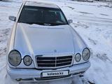 Mercedes-Benz E 320 1995 годаfor3 150 000 тг. в Атырау – фото 5