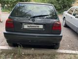 Volkswagen Golf 1993 годаfor1 300 000 тг. в Алматы – фото 4