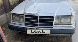 Mercedes-Benz E 300 1992 года за 750 000 тг. в Алматы