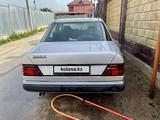 Mercedes-Benz E 300 1992 года за 750 000 тг. в Алматы – фото 4