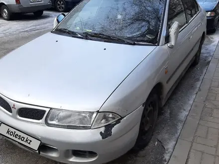 Mitsubishi Carisma 1998 года за 1 500 000 тг. в Талдыкорган – фото 4