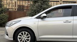 Hyundai Accent 2021 года за 7 450 000 тг. в Шымкент – фото 3