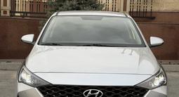 Hyundai Accent 2021 года за 7 450 000 тг. в Шымкент – фото 2