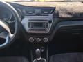 Kia Rio 2016 года за 4 800 000 тг. в Актобе – фото 2
