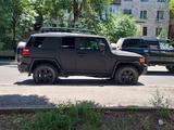 Toyota FJ Cruiser 2006 годаүшін10 000 000 тг. в Алматы