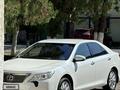 Toyota Camry 2014 годаfor8 500 000 тг. в Шымкент – фото 2