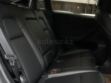Tesla Model Y 2023 года за 21 000 000 тг. в Алматы – фото 12