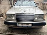 Mercedes-Benz E 230 1990 года за 1 700 000 тг. в Шымкент