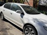 Skoda Superb 2013 года за 3 500 000 тг. в Караганда – фото 3