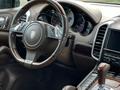 Porsche Cayenne 2011 годаfor15 000 000 тг. в Усть-Каменогорск – фото 6