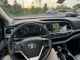 Toyota Highlander 2017 года за 17 190 000 тг. в Алматы – фото 4