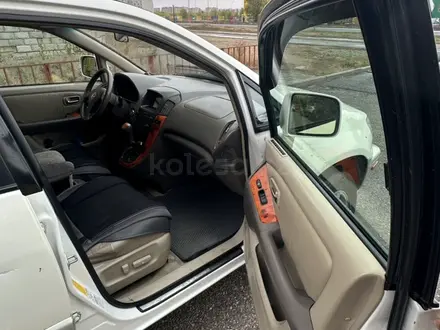 Lexus RX 300 2001 года за 4 600 000 тг. в Актобе – фото 6