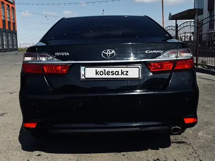 Toyota Camry 2015 года за 11 500 000 тг. в Астана – фото 3