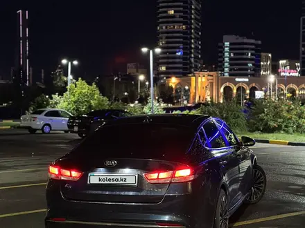 Kia K5 2016 года за 8 200 000 тг. в Астана – фото 4