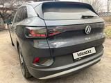 Volkswagen ID.4 2023 года за 9 890 000 тг. в Алматы – фото 3