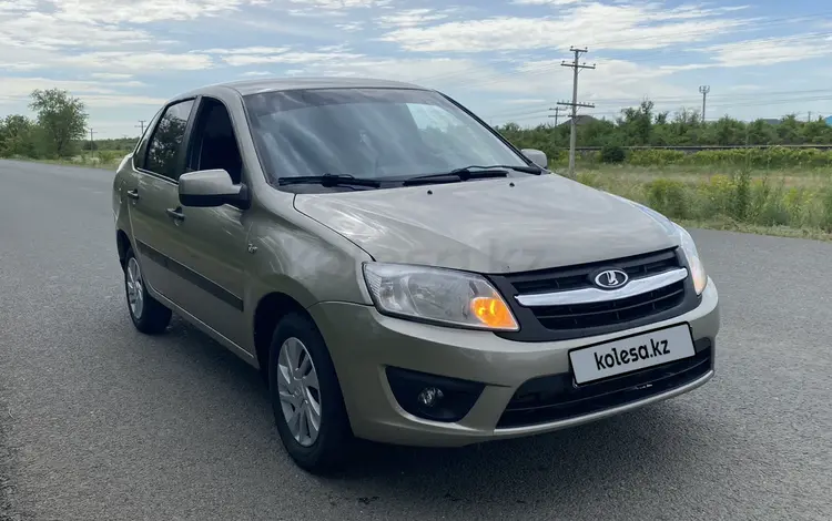 ВАЗ (Lada) Granta 2190 2012 годаүшін1 980 000 тг. в Уральск