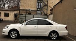 Toyota Camry 2005 года за 4 250 000 тг. в Шымкент – фото 2