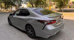 Toyota Camry 2022 годаfor13 500 000 тг. в Тараз – фото 4