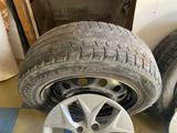 Диски r15, с шинами и колпаками от Хундай акцент за 60 000 тг. в Алматы – фото 2
